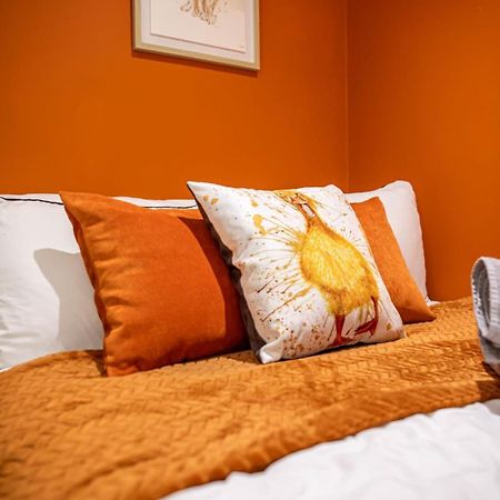Corner Studio Apartment In เชฟฟิลด์ ภายนอก รูปภาพ